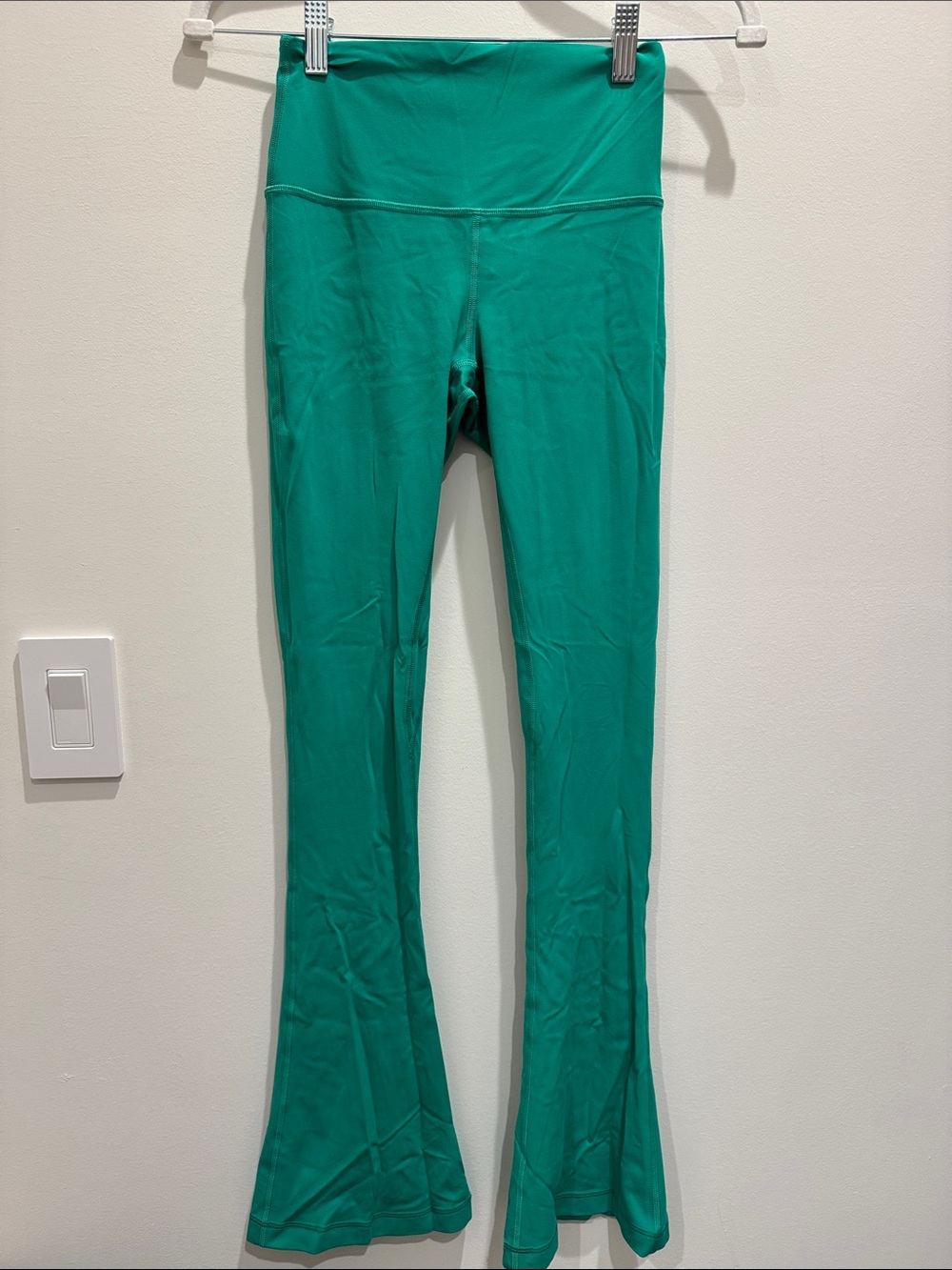 Lululemon Align High Rise Mini Flare Active Leggings in vibrant green
